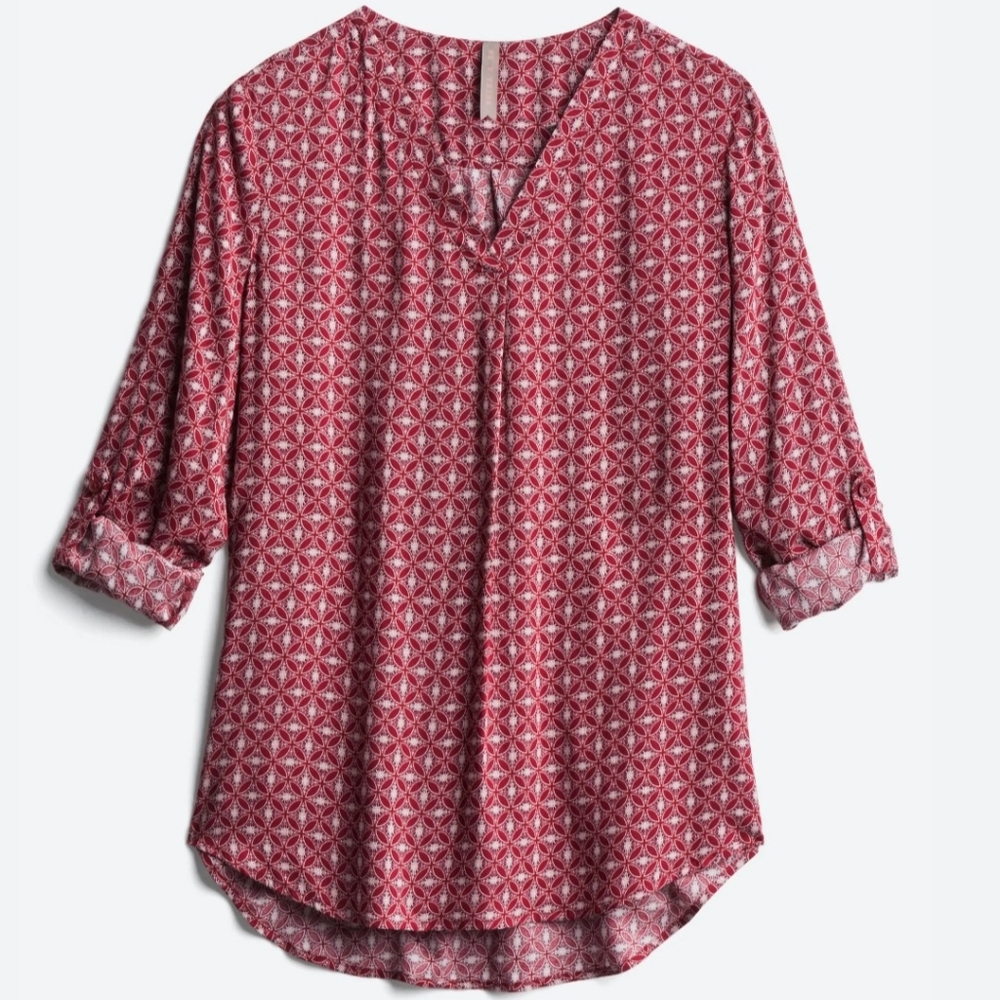 Brina & Em, Small, Geometric pattern, long-sleeve V-neck top, Maroon-ish